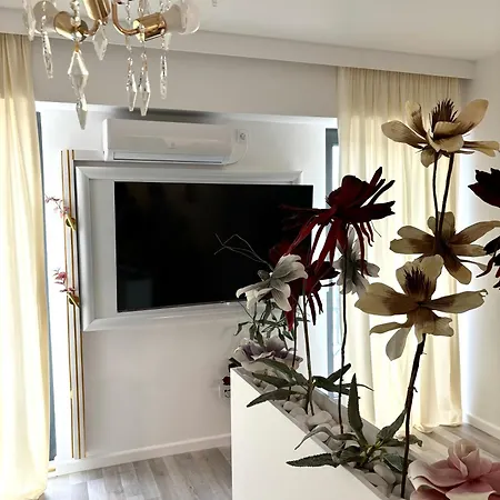 Апартаменти Aquilla Tower 8th Floor Panoramic View Клуж-Напока