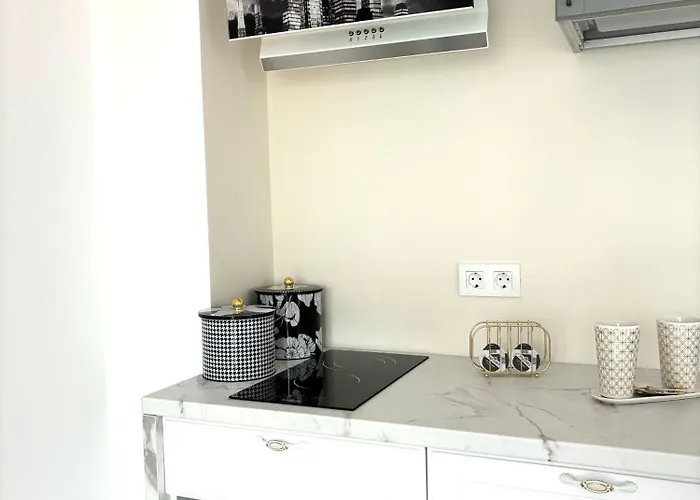 Aquilla Tower 8th Floor Panoramic View Apartment