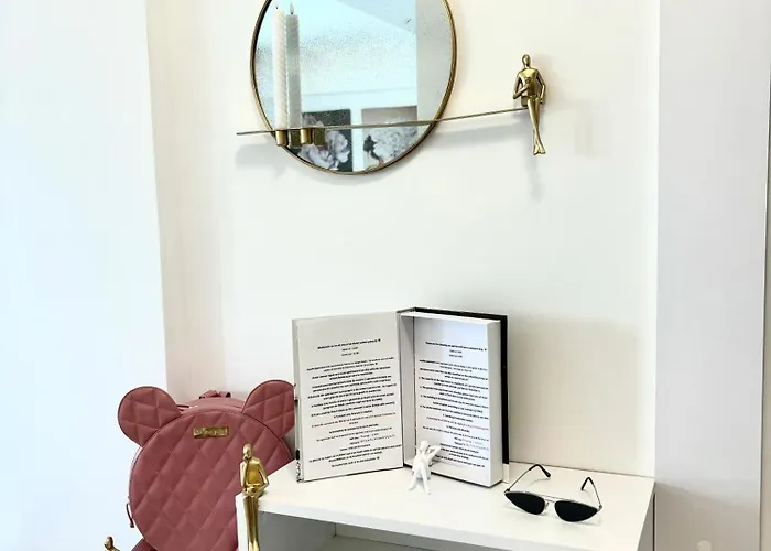 Aquilla Tower 8th Floor Panoramic View Apartment